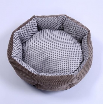  Eco Friendly Four Seasons Available Round Cat Bed Luxury Soft Pet Sofa Custom Dog Products	