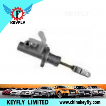 Clutch Master Cylinder for NISSAN TERRANO II (R20) OEM 30610-2X800