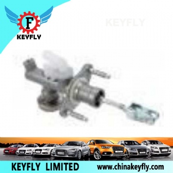 Clutch Master Cylinder for NISSAN NAVARA Platform/Chassis (D40) OEM 30610-EB70A