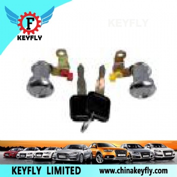Door Lock Cylinder Set for ISUZU NKR94 / 100P (4HF1) OEM 8970956842